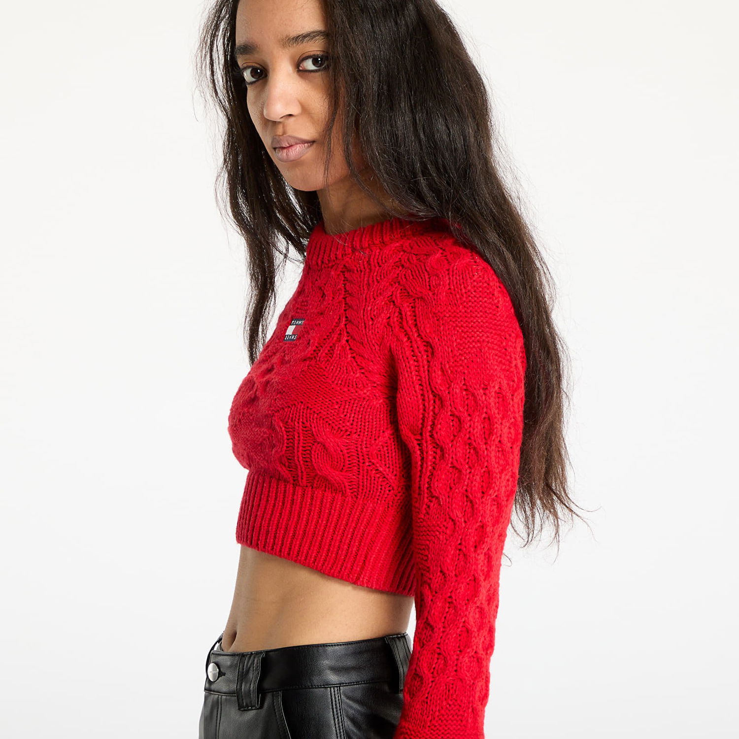 Sveter Tommy Hilfiger Tommy Jeans Badge Star Cable Crop Sweater Červená | DW0DW19882 XME, 1