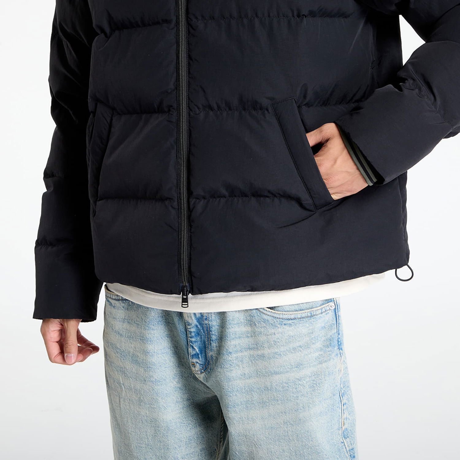 Prešívaná bunda Fred Perry FRED PERRY Raglan Sleeve Padded Jacket Čierna | J1309 102, 1