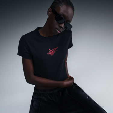 Crop Top Nike Sportswear Chill Knit Cropped Slim-Fit T-Shirt Čierna | HF9534-010, 4