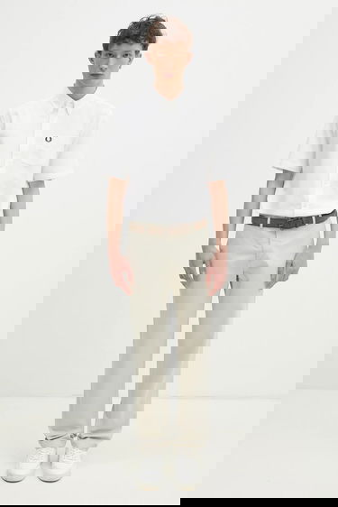 Košeľa Fred Perry Short-Sleeve Button-Down Shirt with Pocket, Regular Fit Biela | M8730.100, 4