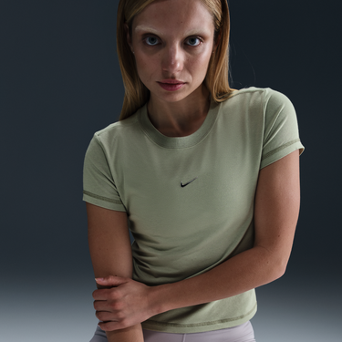 Tričko Nike Sportswear Chill Knit Cropped Slim-Fit T-Shirt Zelené | HV6525-370, 2