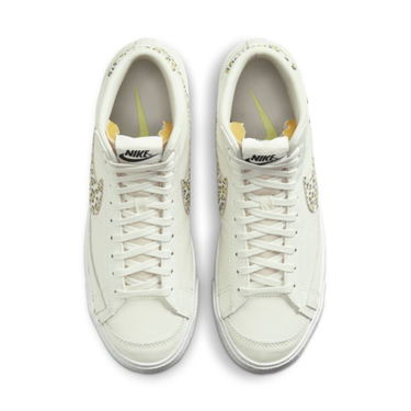 Tenisky a topánky Nike Blazer Mid '77 SE W Béžová | DH9633-100, 2