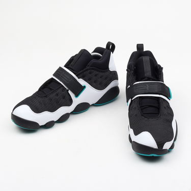Tenisky a topánky Jordan Jordan Black Cat ''Black Turbo Green'' Čierna | AR0772-003, 2