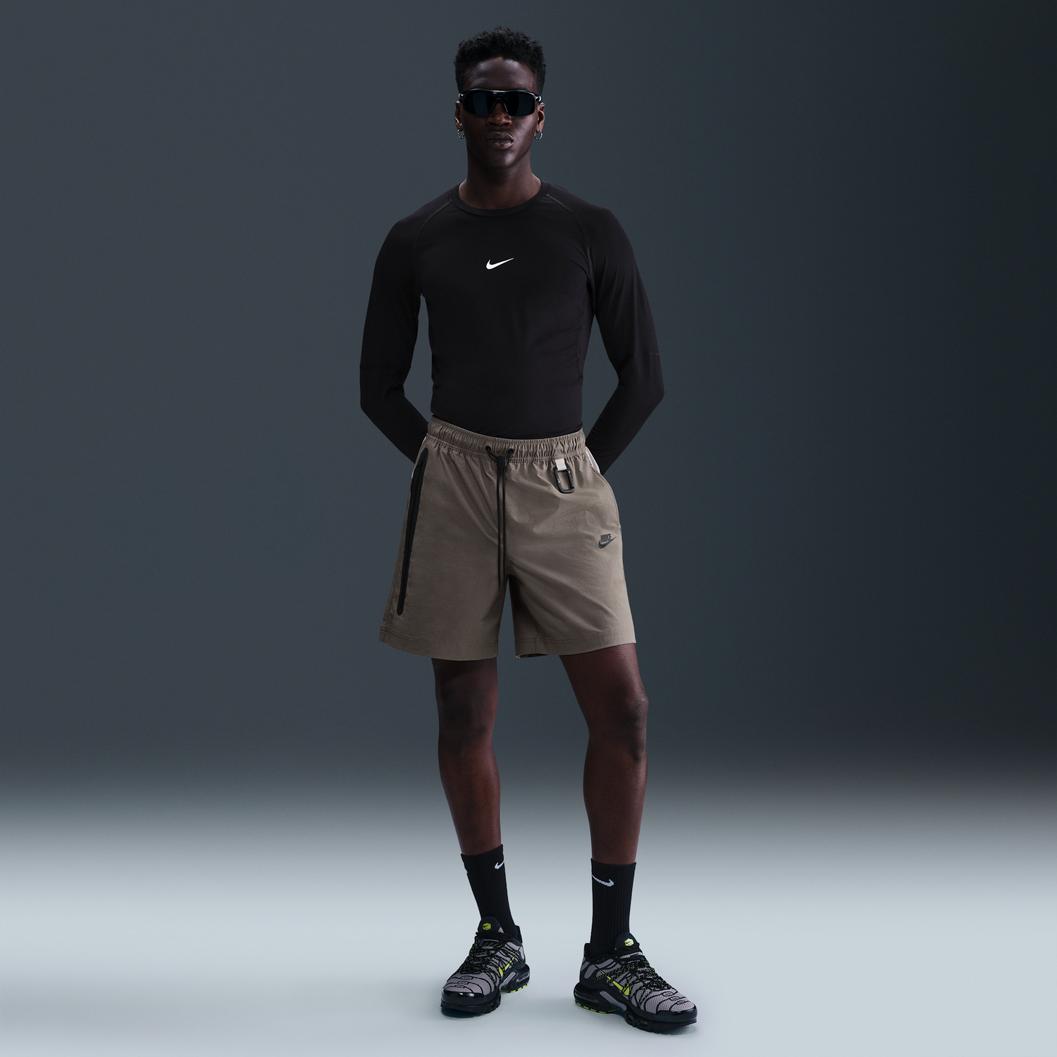 Šortky Nike Tech Woven Shorts Béžová | IB8957-289, 1