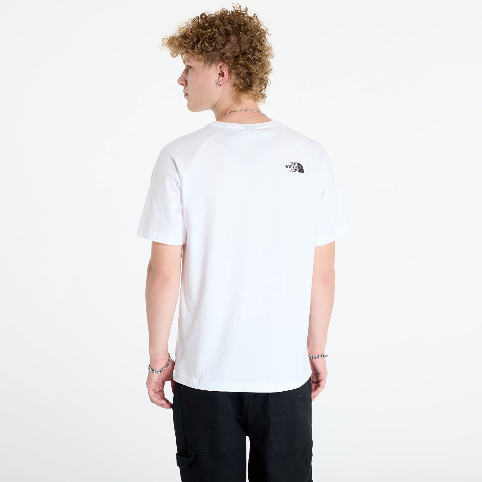 Short Sleeve Raglan Redbox Tee Tnf White