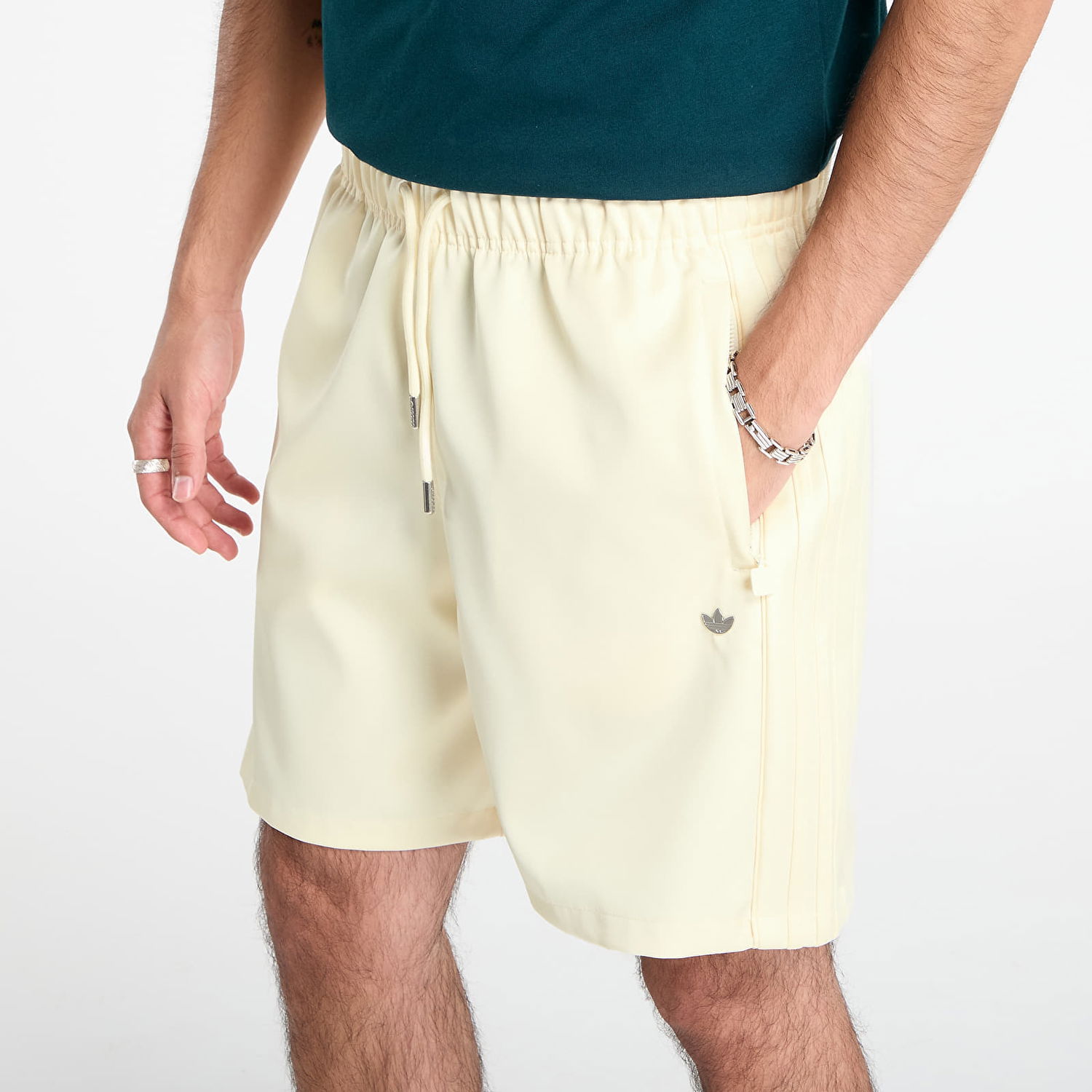 Šortky adidas Originals Satin Short Crew Shorts Žltá | JV7605, 1