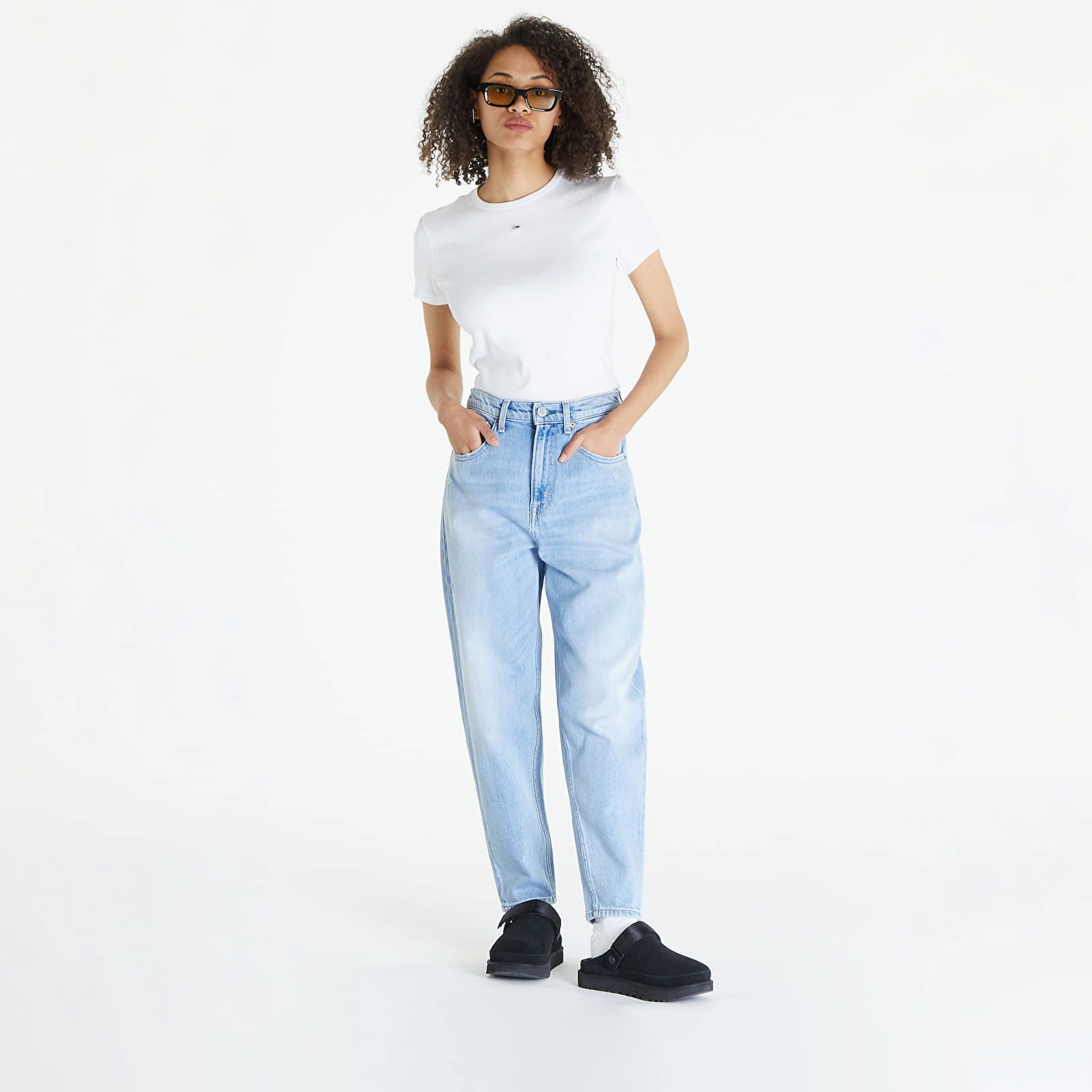 Tommy Jeans Mom Jean Uh Tapered Jeans