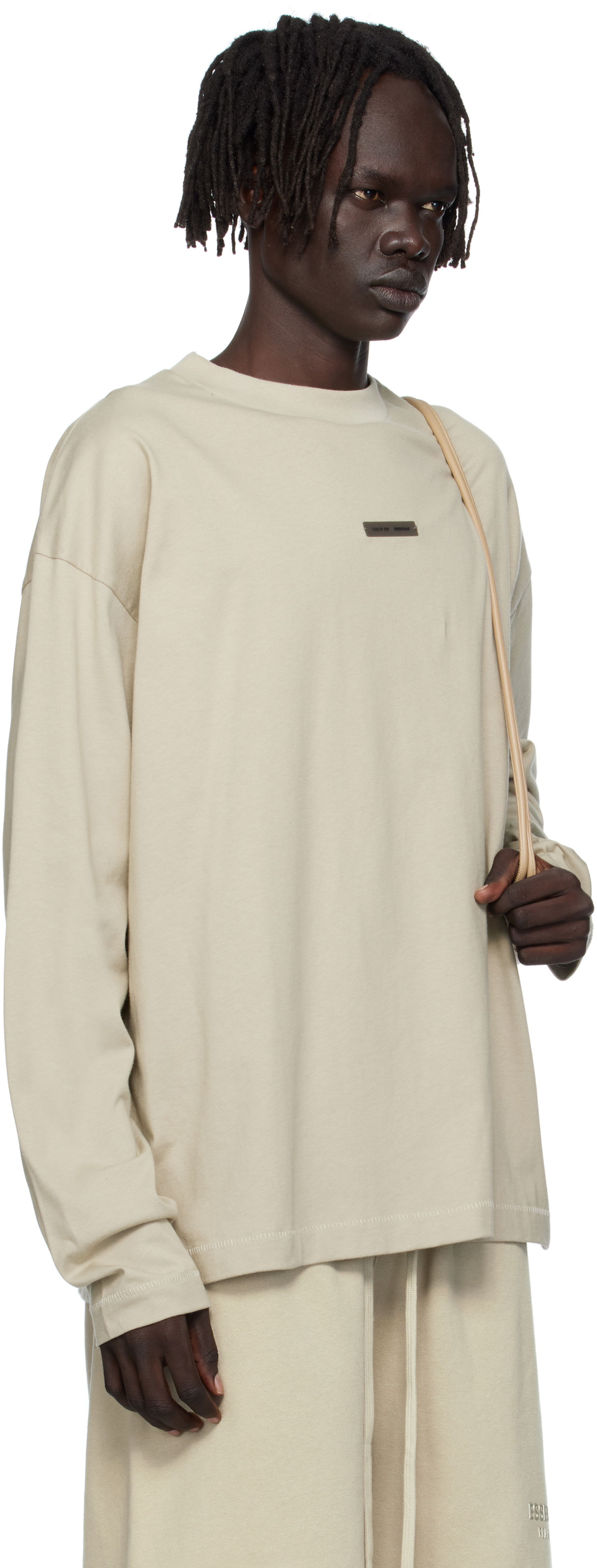 Tričko Fear of God ESSENTIALS Classic Fit Long Sleeve T-Shirt Béžová | 125SP254206F, 1