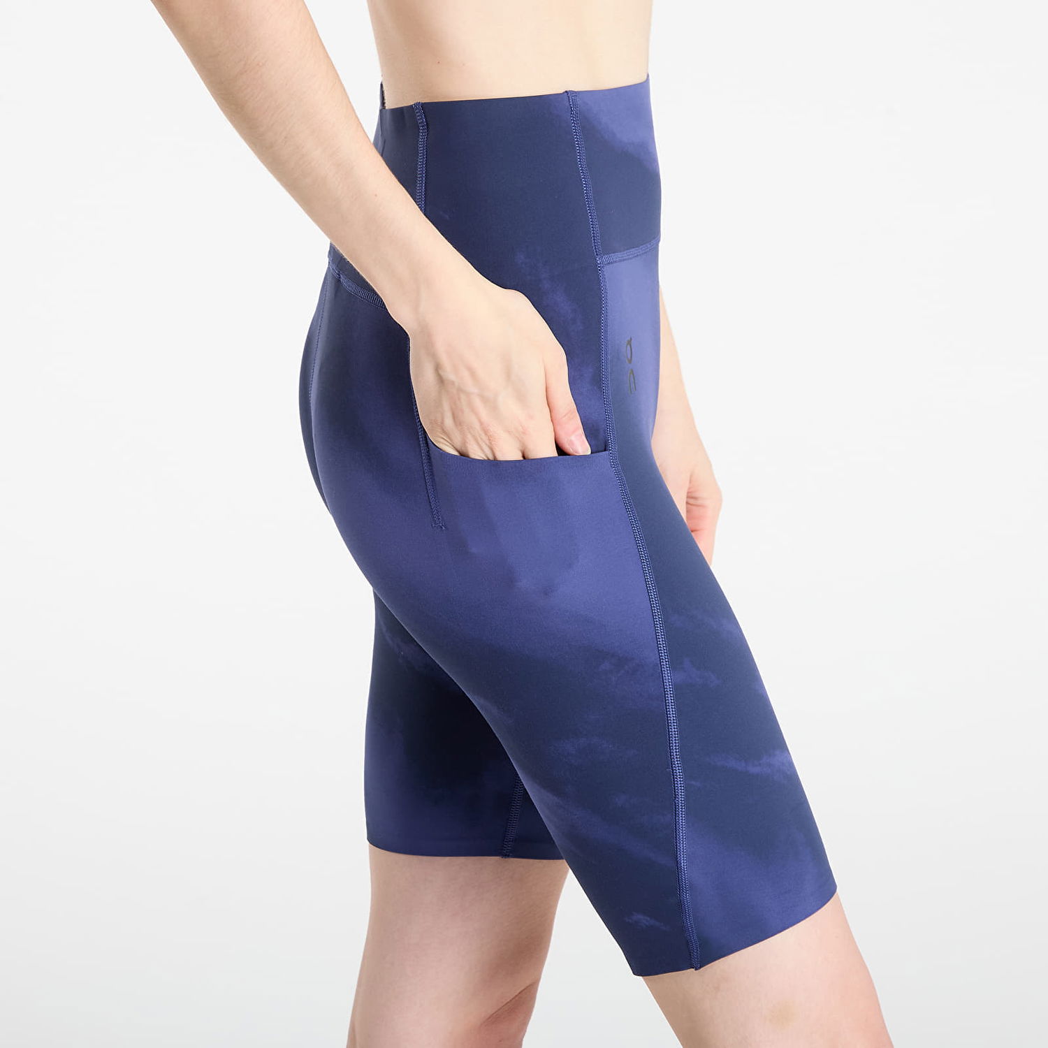 Šortky On Running Studio Tights Running Shorts Modrá | 1WF30703959, 0