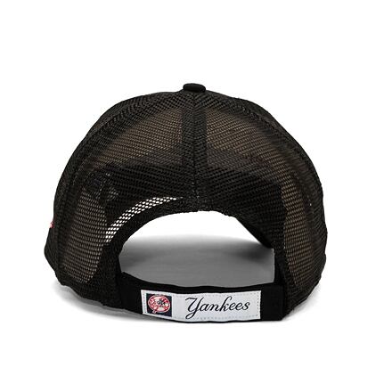 Šiltovka New Era 9FORTY Trucker MLB Home Field New York Yankees Black / Lava Red  One Size Čierna | 60435268, 1