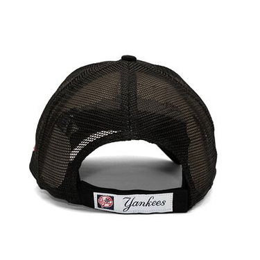 Šiltovka New Era 9FORTY Trucker MLB Home Field New York Yankees Black / Lava Red  One Size Čierna | 60435268, 1