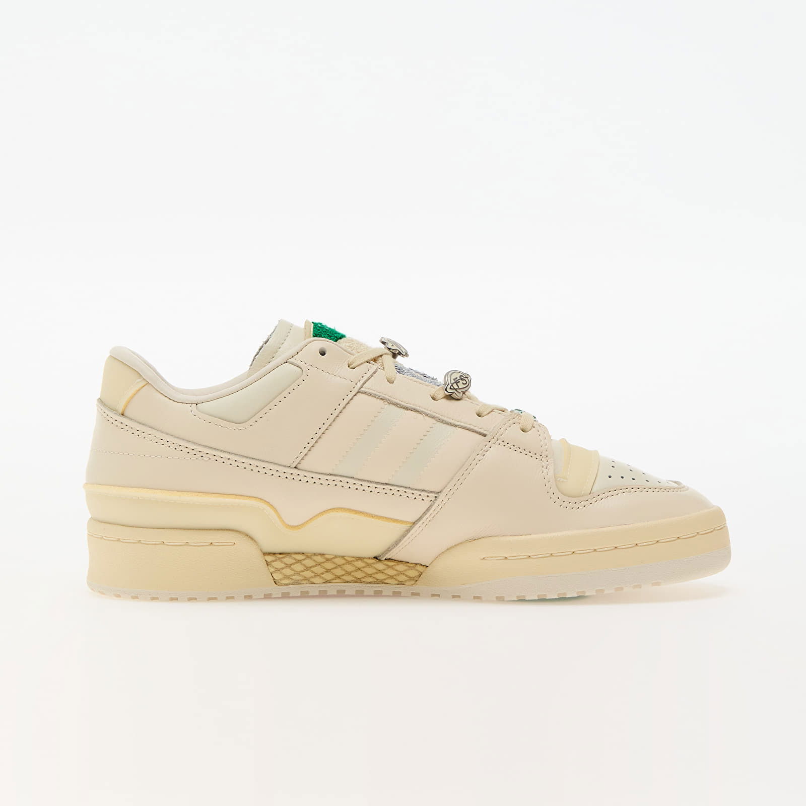 Footshop x Forum "Quell Beats" Quiet