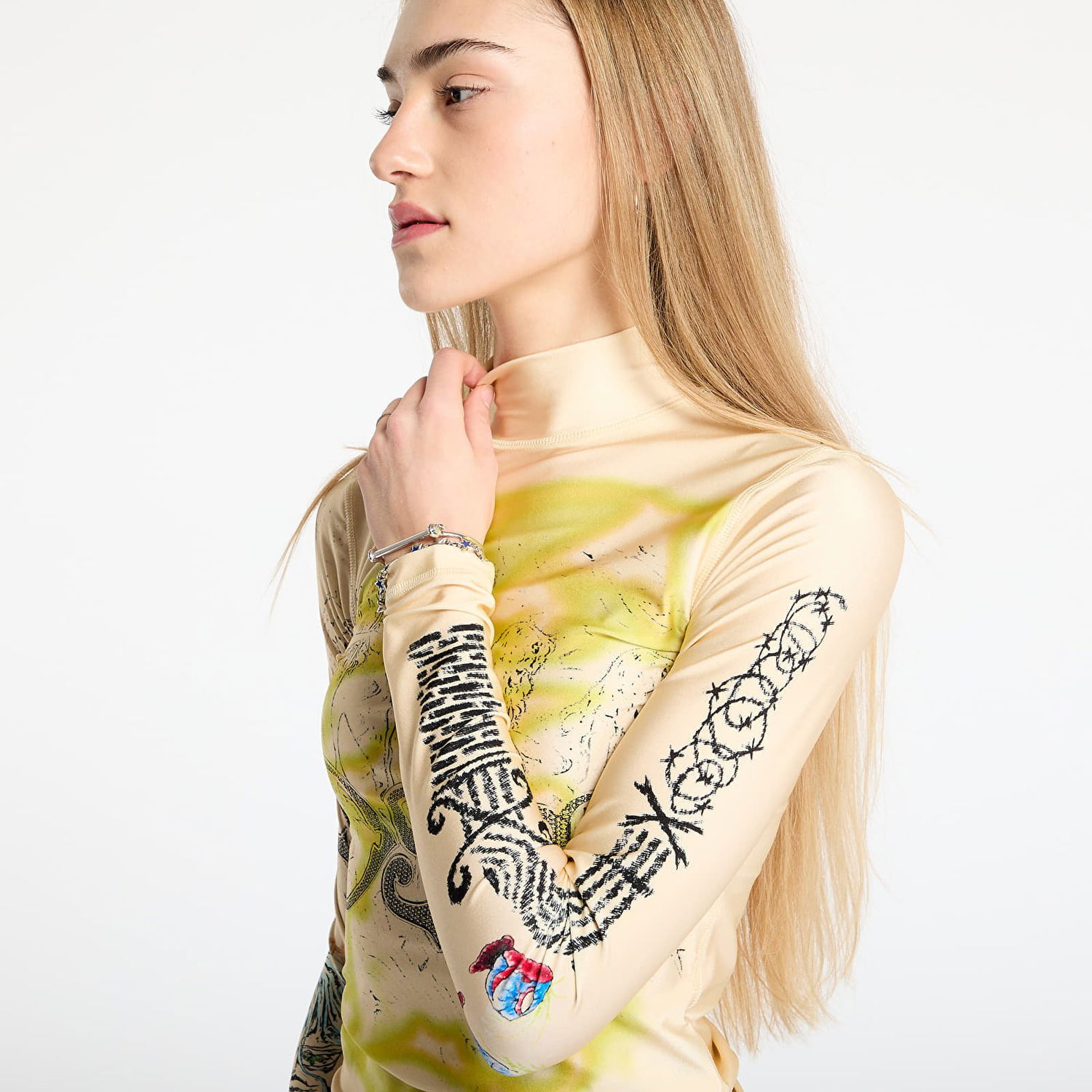Tričko Diesel Diesel T-Imun Mock Neck Long Sleeve T-Shirt Béžová | A16640_0KNAU Wheat, 1