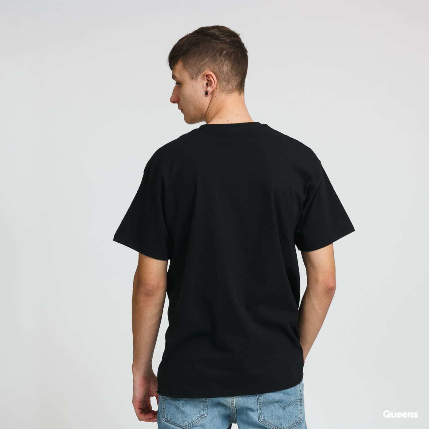 Rainbow Mag Tee Black