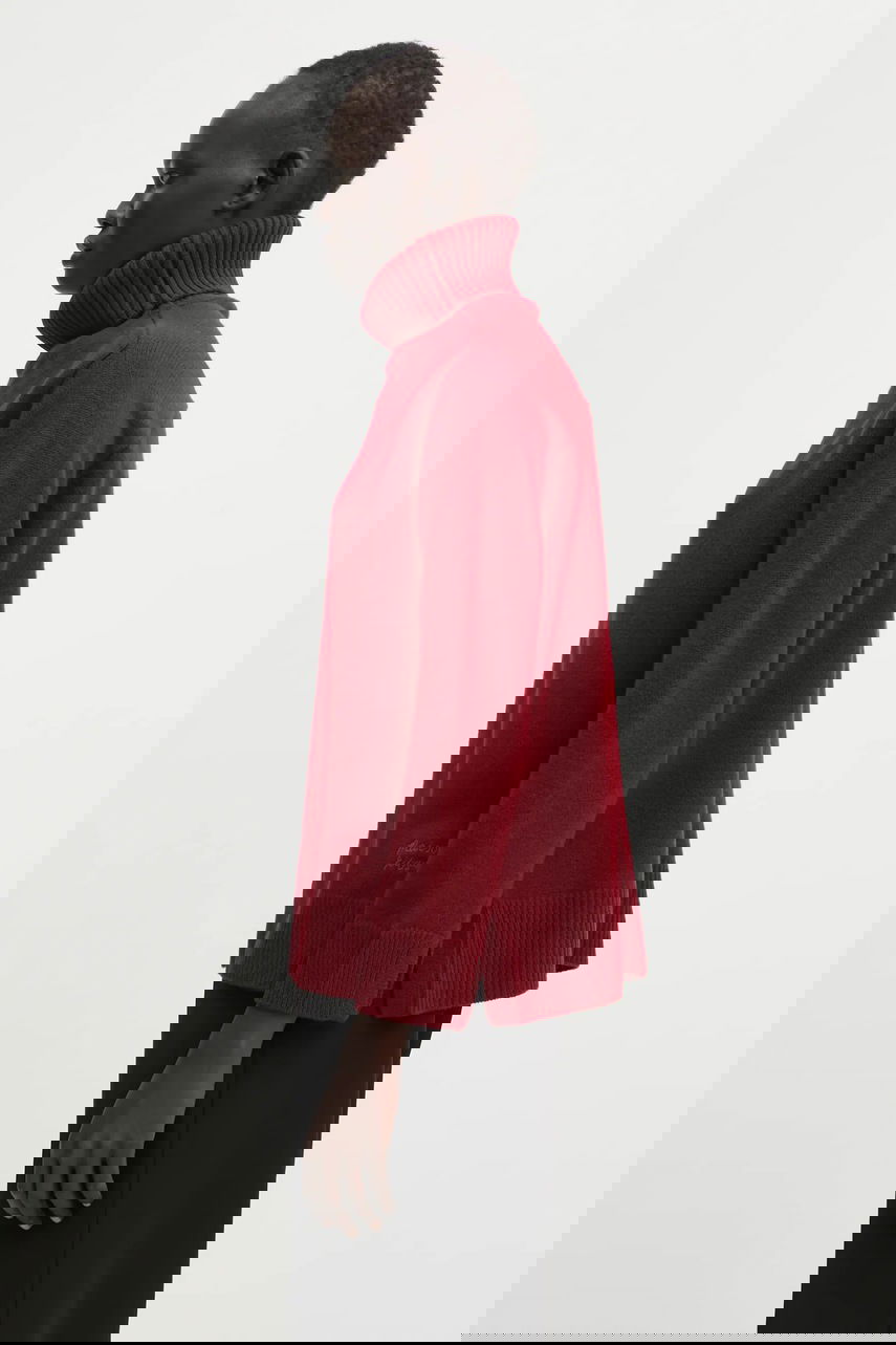 Sveter MAISON KITSUNÉ Merino Wool Comfort Turtleneck Vínová | PW00813KT1171, 1