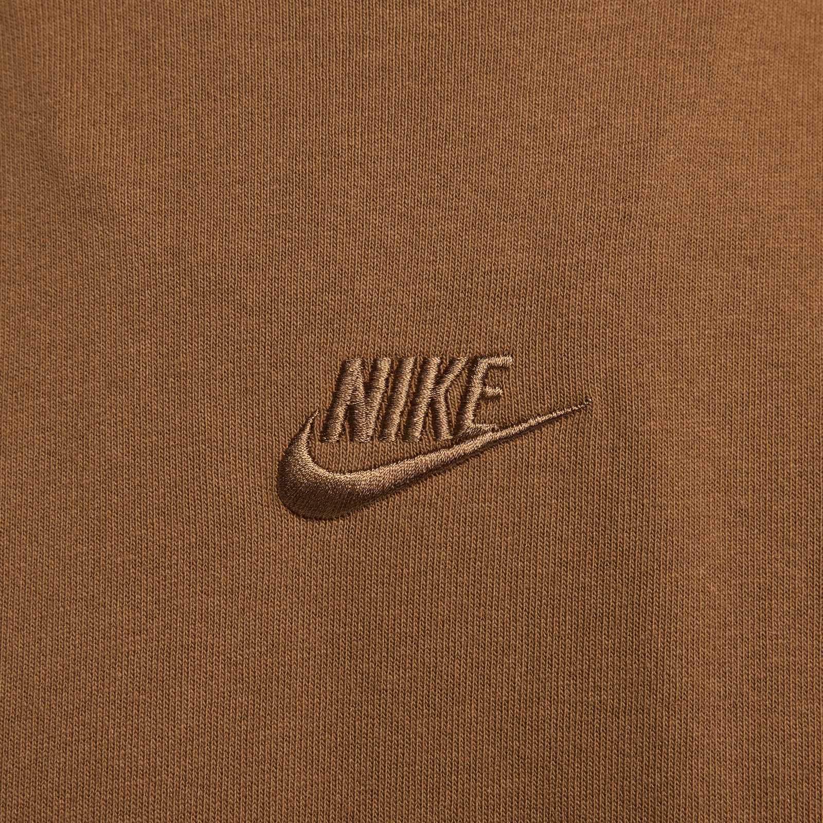 Sportswear Premium Essentials