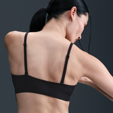 Podprsenka Nike Form Light-Support Triangle Unpadded Sports Bra Čierna | HQ7003-011, 3
