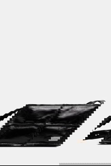Taška cez rameno Maison Margiela Padded Patent Leather Shoulder Bag Čierna | SB5WD0031.P8490.T8013, 0