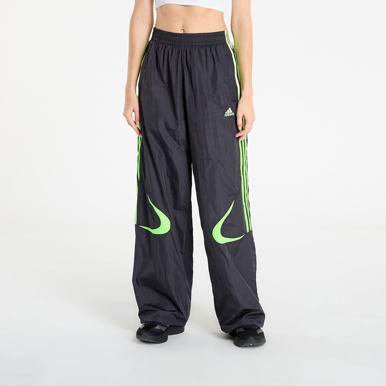 Tepláky adidas Originals Teamgeist Adicolor Oversized Track Pants Čierna | JZ8258, 0