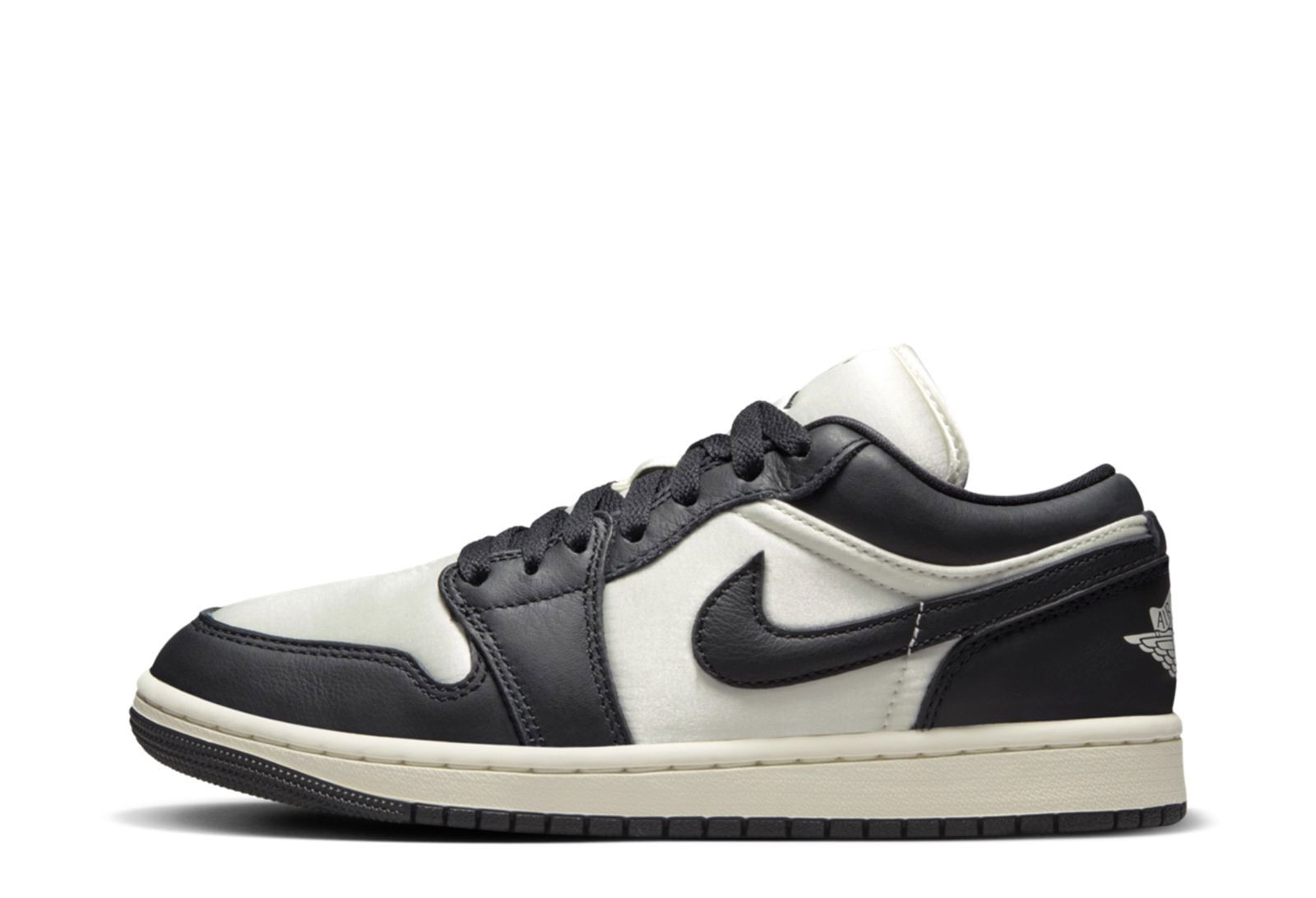 Air Jordan 1 Low SE "Vintage Panda" W