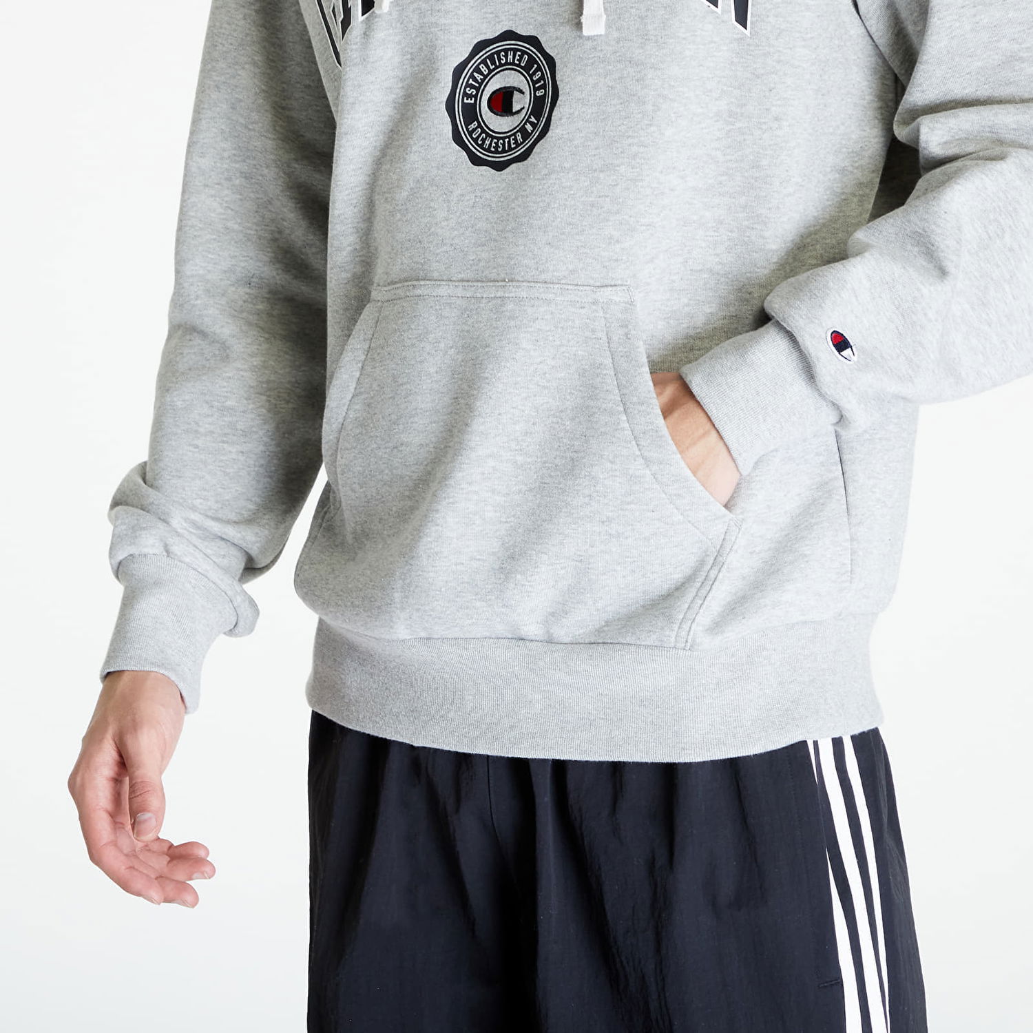 Mikina Champion Men's hoodie Hooded Sweatshirt Gray Šedá | 219830 CHA EM031, 1