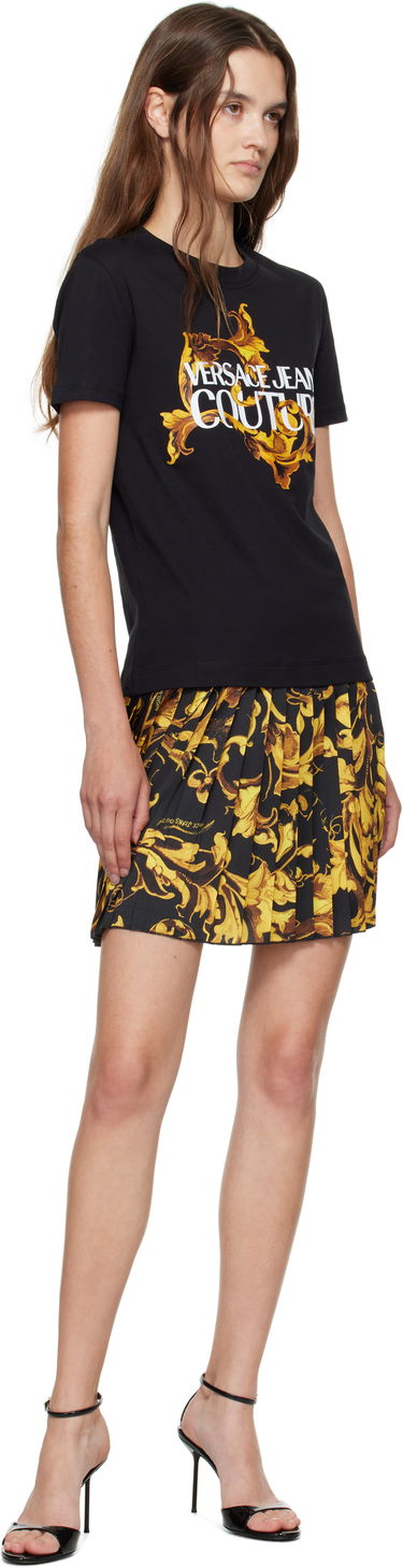 Tričko Versace Versace Jeans Couture Cotton Jersey T-shirt with Baroque Print Čierna | E79HAHE06_ECJ00E, 3