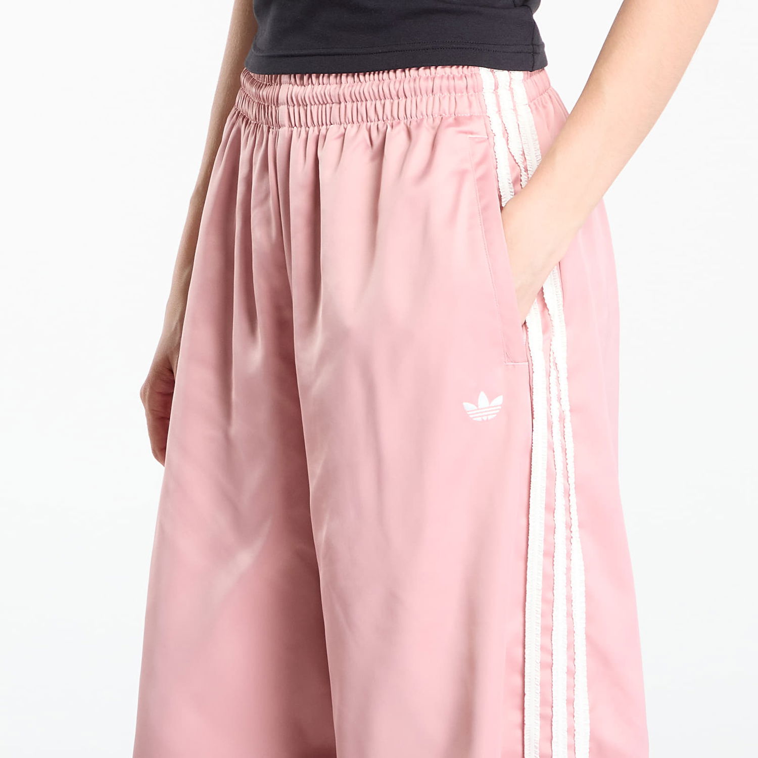 Nohavice adidas Originals adidas Originals Satin Wide Leg Pants with Ruffle 3-Stripes Ružová | KC8815, 1