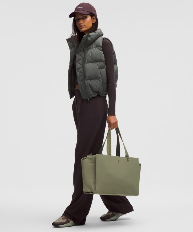 Tote bag lululemon lululemon 18L Triple-Compartment Tote Bag Zelené | prod20000687, 1