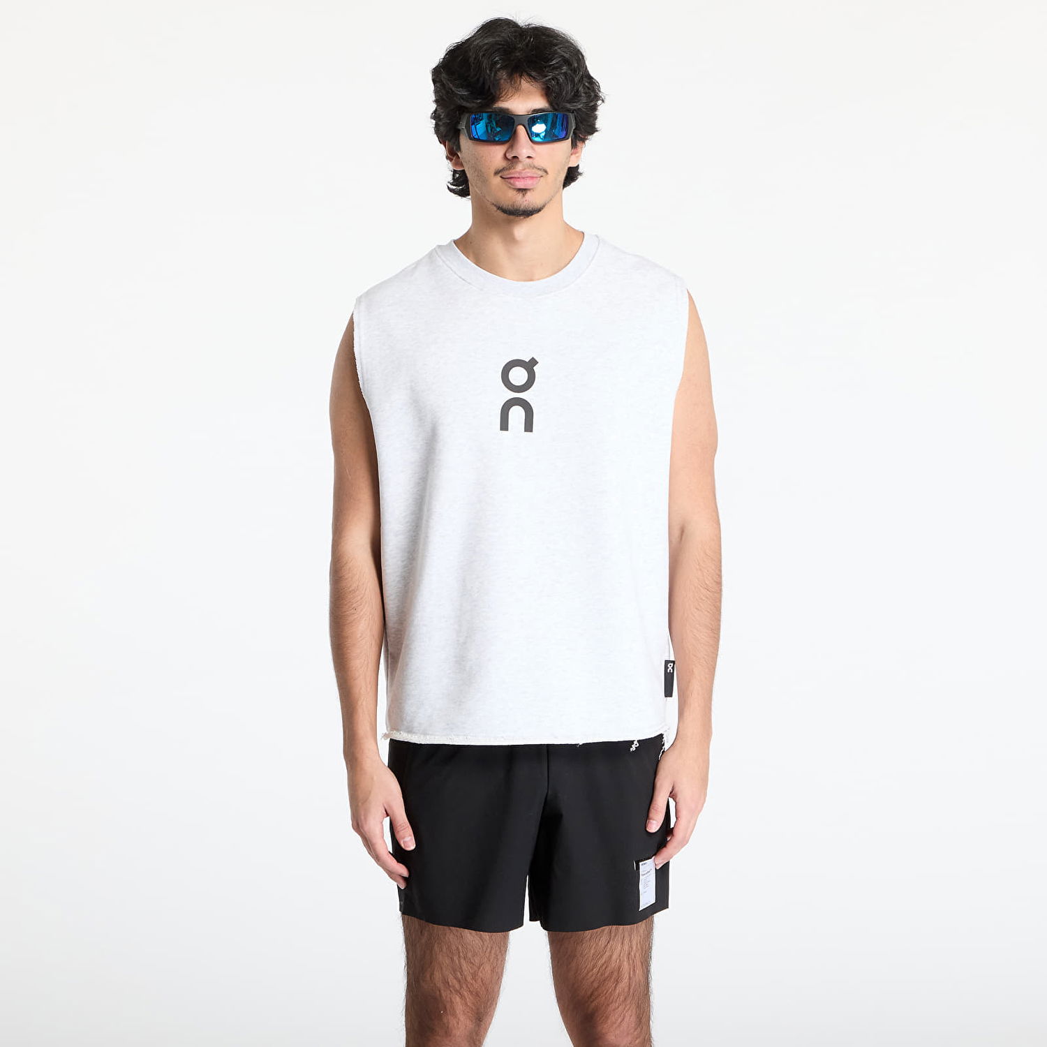 Tielko On Running Club Crew Crop Crater Sleeveless T-Shirt Šedá | 1MF10891756 M, 0