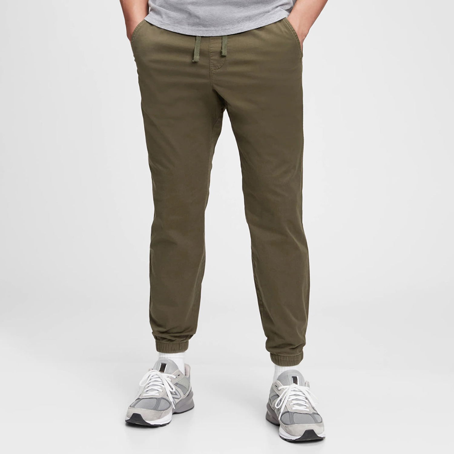 Nohavice GAP Jogger Pants Black Moss Zelené | 496157-01, 0