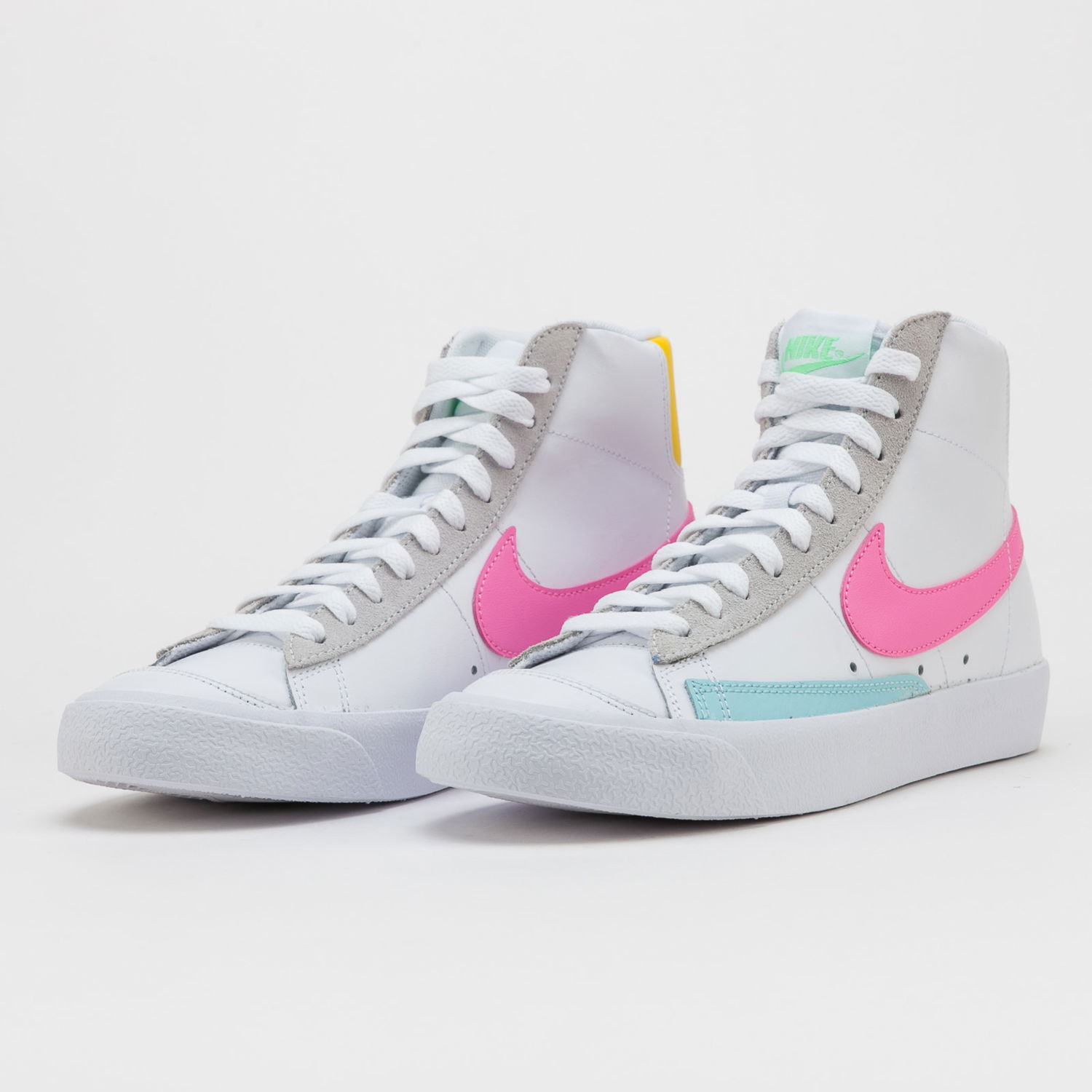 Tenisky a topánky Nike Blazer Mid Vintage '77 W Biela | DA4295-100, 1