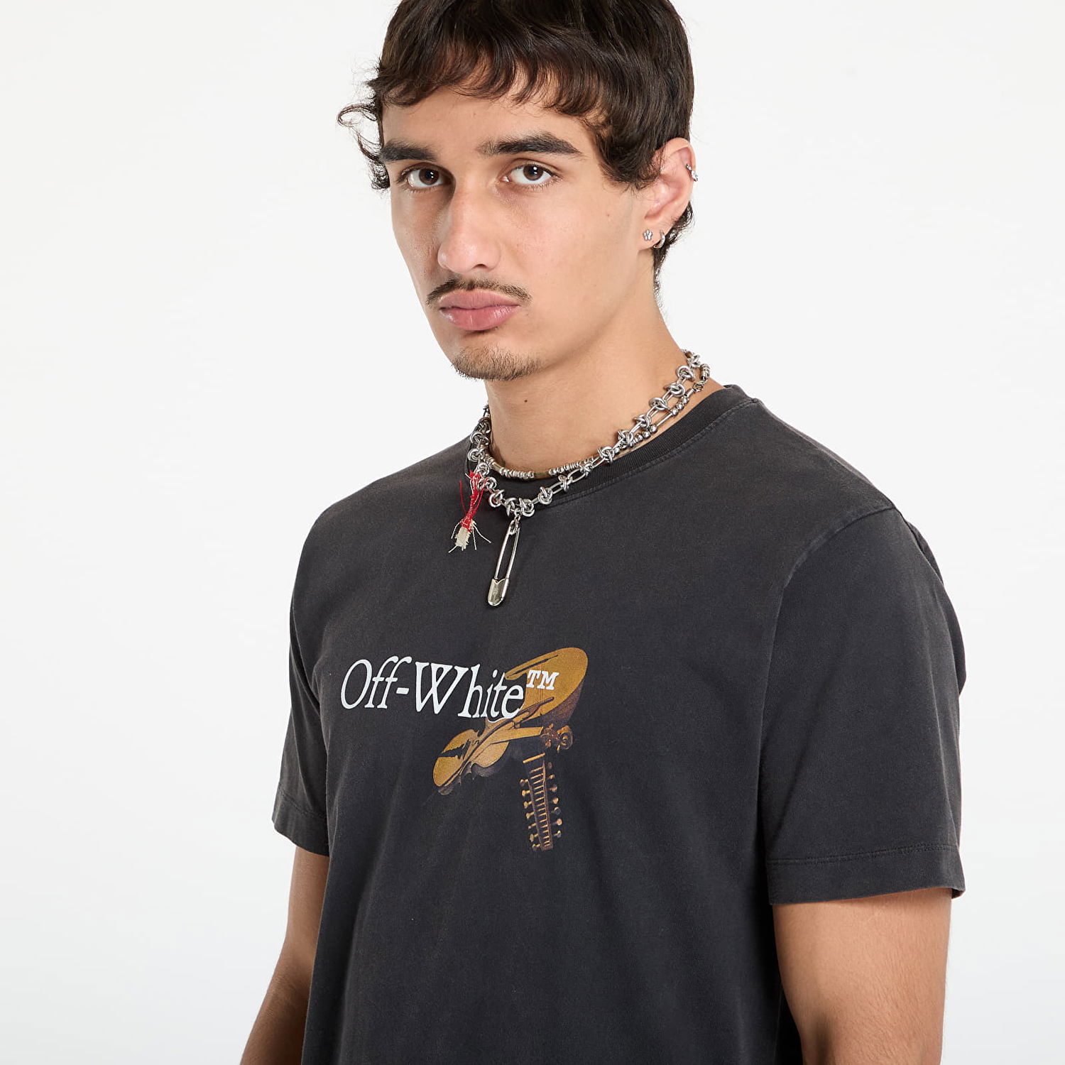 Tričko Off-White Off-White Cupid Arrow Slim S/S Tee Čierna | OMAA027F25JER00C1301, 1