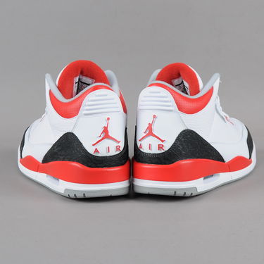 Tenisky a topánky Jordan Air Jordan 3 Retro "Fire Red" 2013 Biela | 136064-120, 1