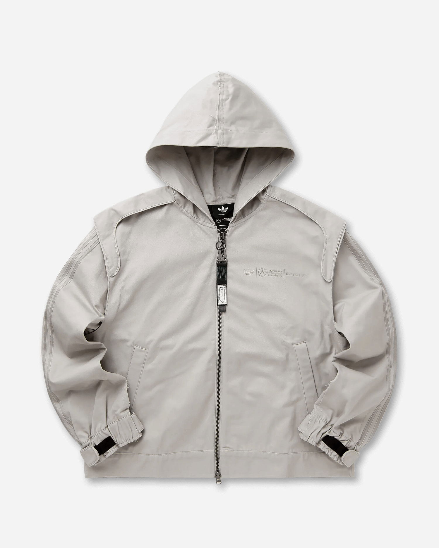 Vetrovka adidas Originals Bad Bunny x Mercedes-AMG Petronas F1 Team Hooded Zip Track Top Šedá | KD7594, 1