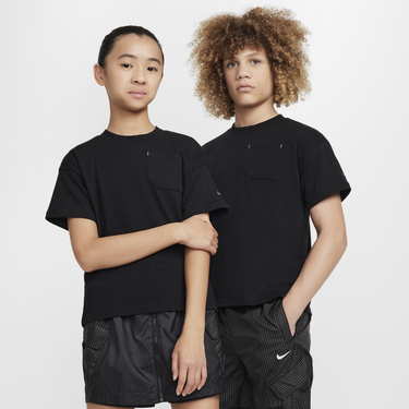 Tričko Nike Sportswear City Utility Short Sleeve T-Shirt Čierna | FZ4902-010, 1