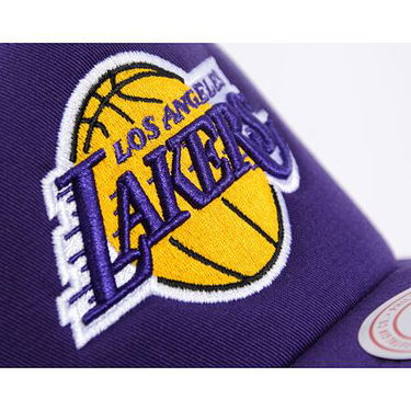 Šiltovka Mitchell & Ness Los Angeles Lakers Evergreen Trucker Cap Fialová | HT8032-LALPURP, 3
