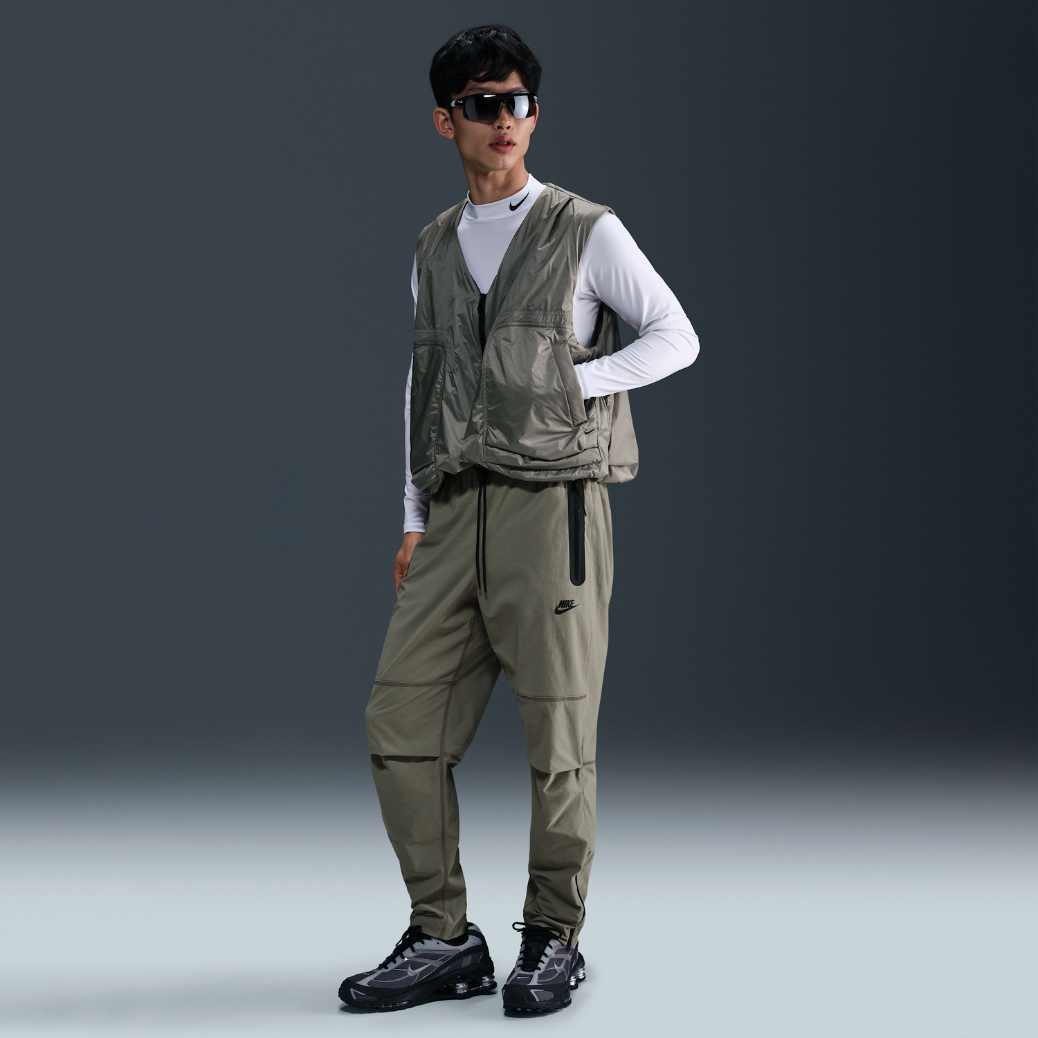 Vesta Nike Nike Tech Woven Pants Zelené | HM8241-320, 0