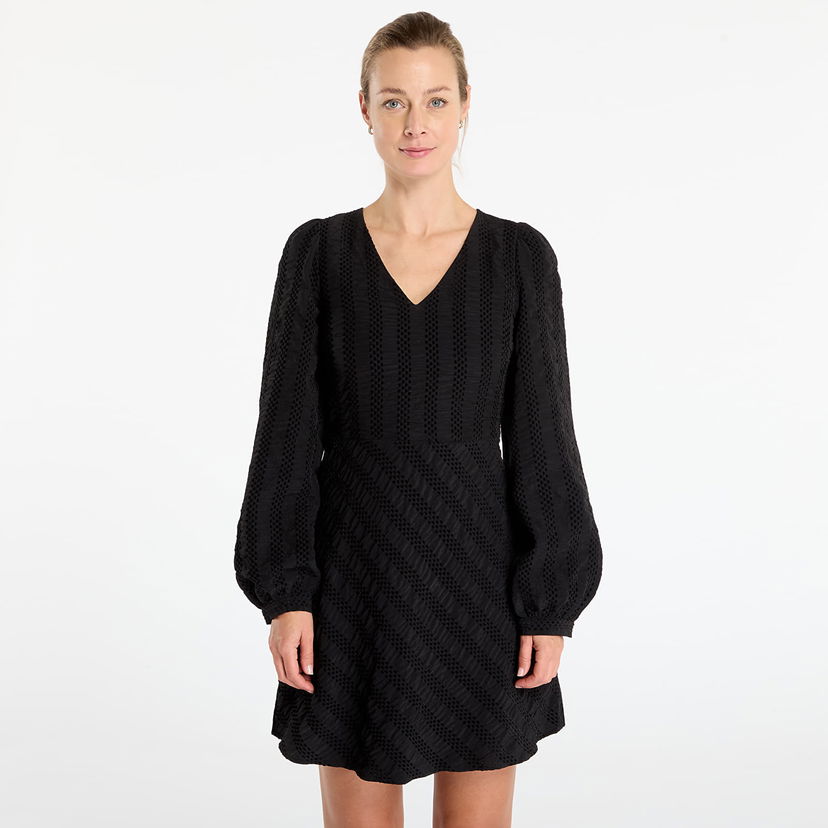 Šaty Samsoe Samsoe Textured V-Neck Puffed Sleeve Salahai Dress Čierna | F25400090_CLR000021