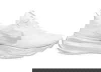 ZoomX Invincible Run 3 White Photon Dust