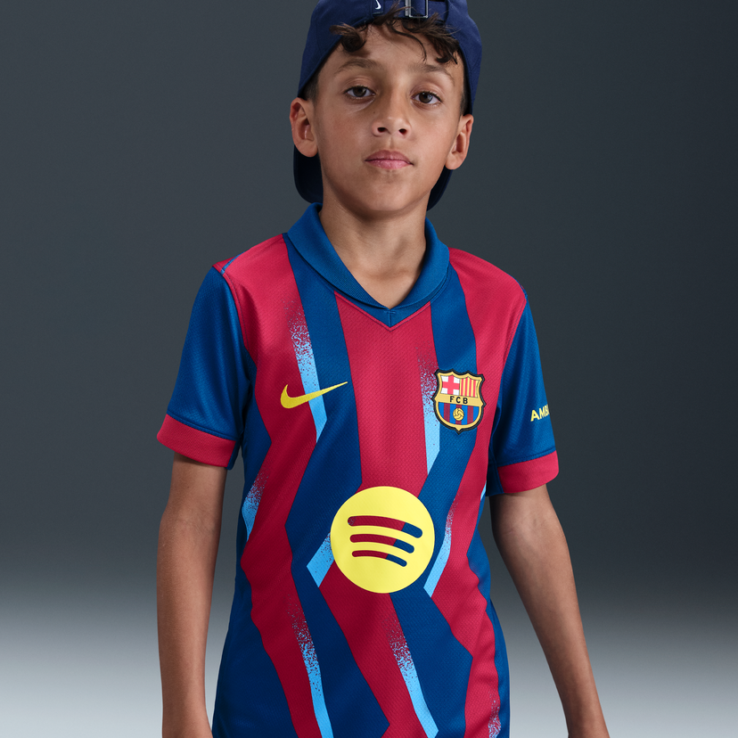 Dres Nike FC Barcelona 2025/26 Stadium Fourth Big Kids' Dri-FIT Football Replica Shirt Polyester Rôznofarebný | FZ1307-432