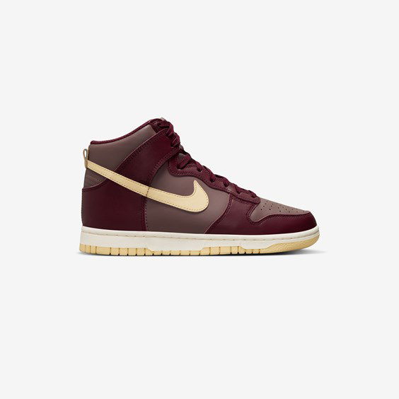 Tenisky a topánky Nike Dunk High Plum Eclipse W Hnedá | DD1869-202, 1
