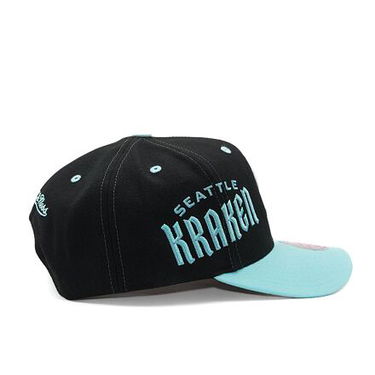 Šiltovka Mitchell & Ness Overbite Pro Snapback Seattle Kraken Black Tyrkysová | HHSS7311-SKRYYPPPBLCK, 1