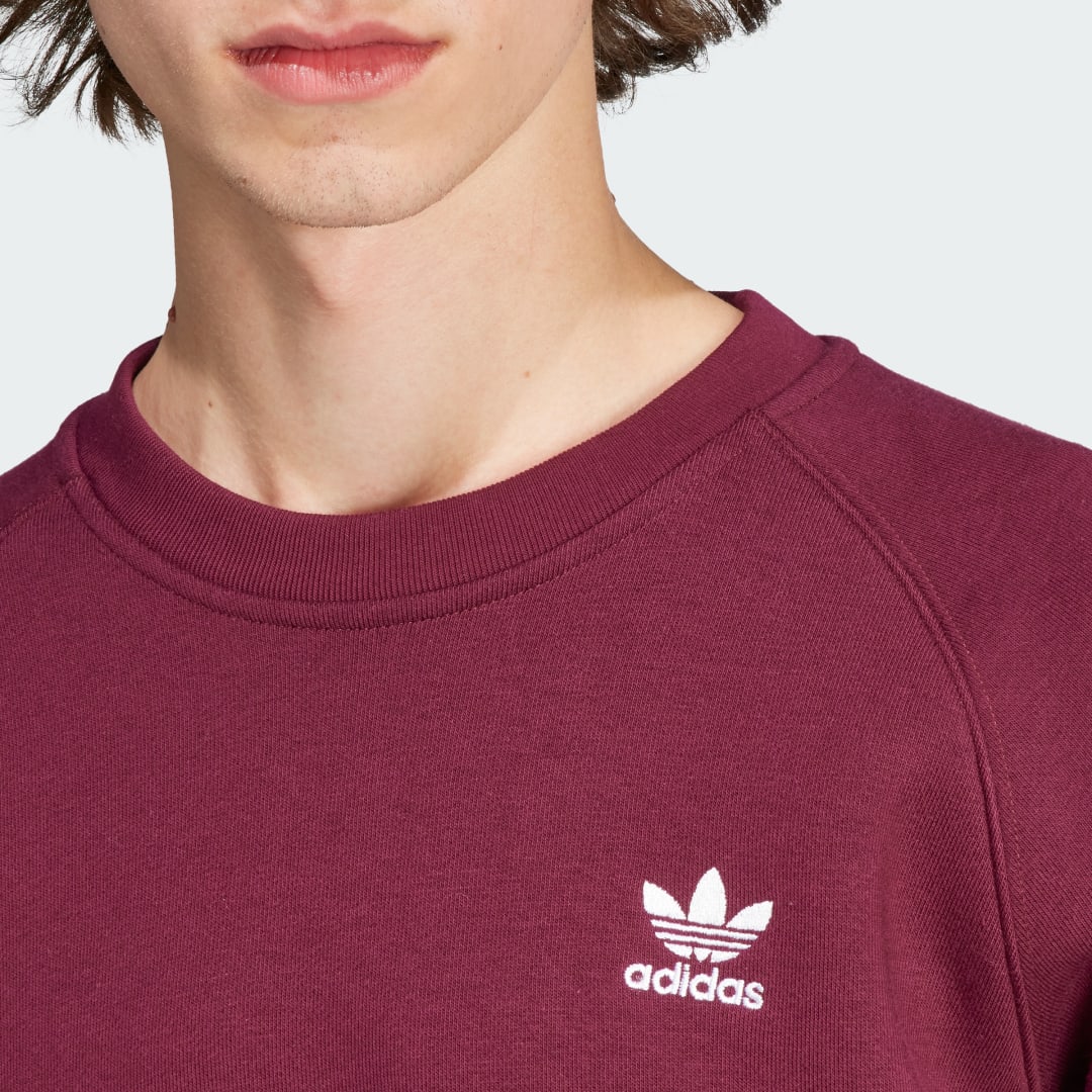 Trefoil Essentials Crewneck