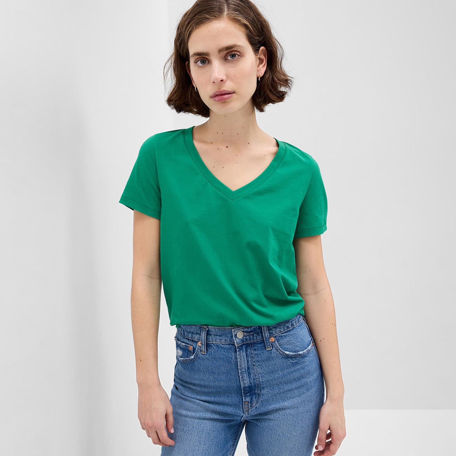 Tričko GAP T-Shirt Basic V-Neck Tee Lovely Emerald Zelené | 740140-50, 0