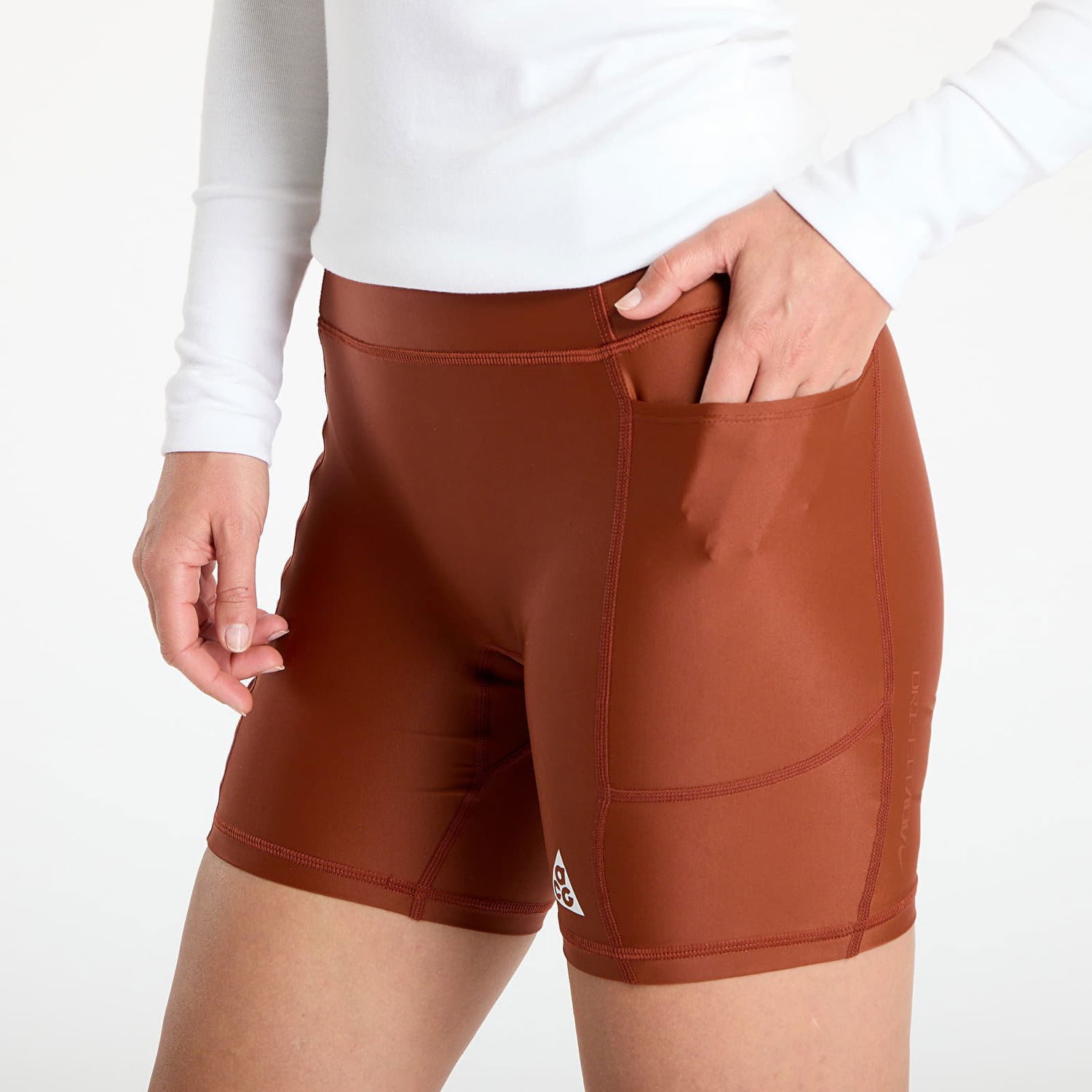 Šortky Nike ACG ACG Dri-FIT ADV Mid-Rise 6" Shorts Hnedá | HJ0259-245, 1