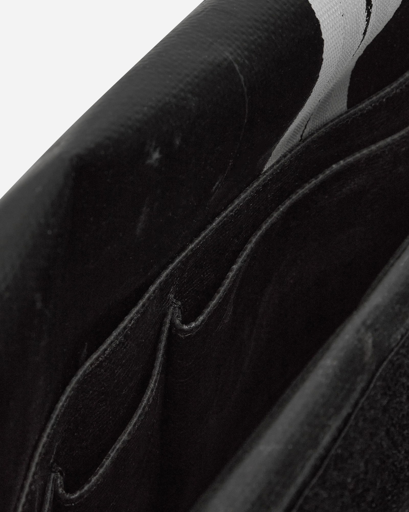Dexter Slim Messenger Bag