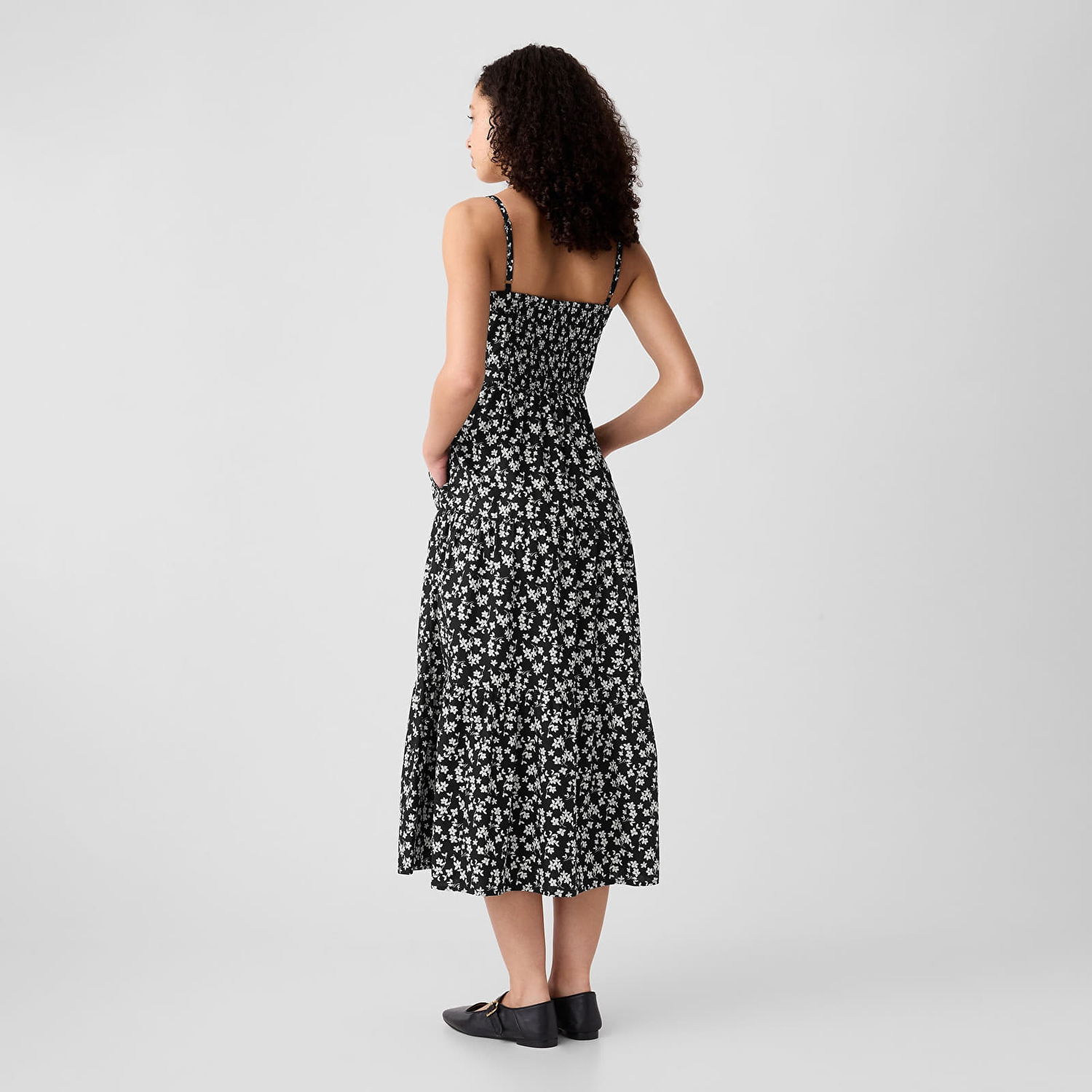Šaty GAP Dresses Tiered Maxi Dress Black Floral Čierna | 888463-00, 1
