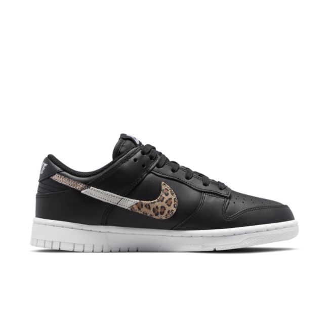 Dunk Low SE W