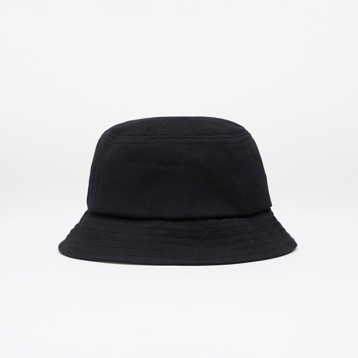 Klobúk Fred Perry Hat Pique Bucket Hat Black/ Snow white Navy | HW6730 843, 1