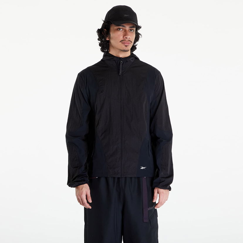 Bunda Reebok Men's windbreaker Paneled Running Jacket Black Čierna | RMVL001C99FAB0011000